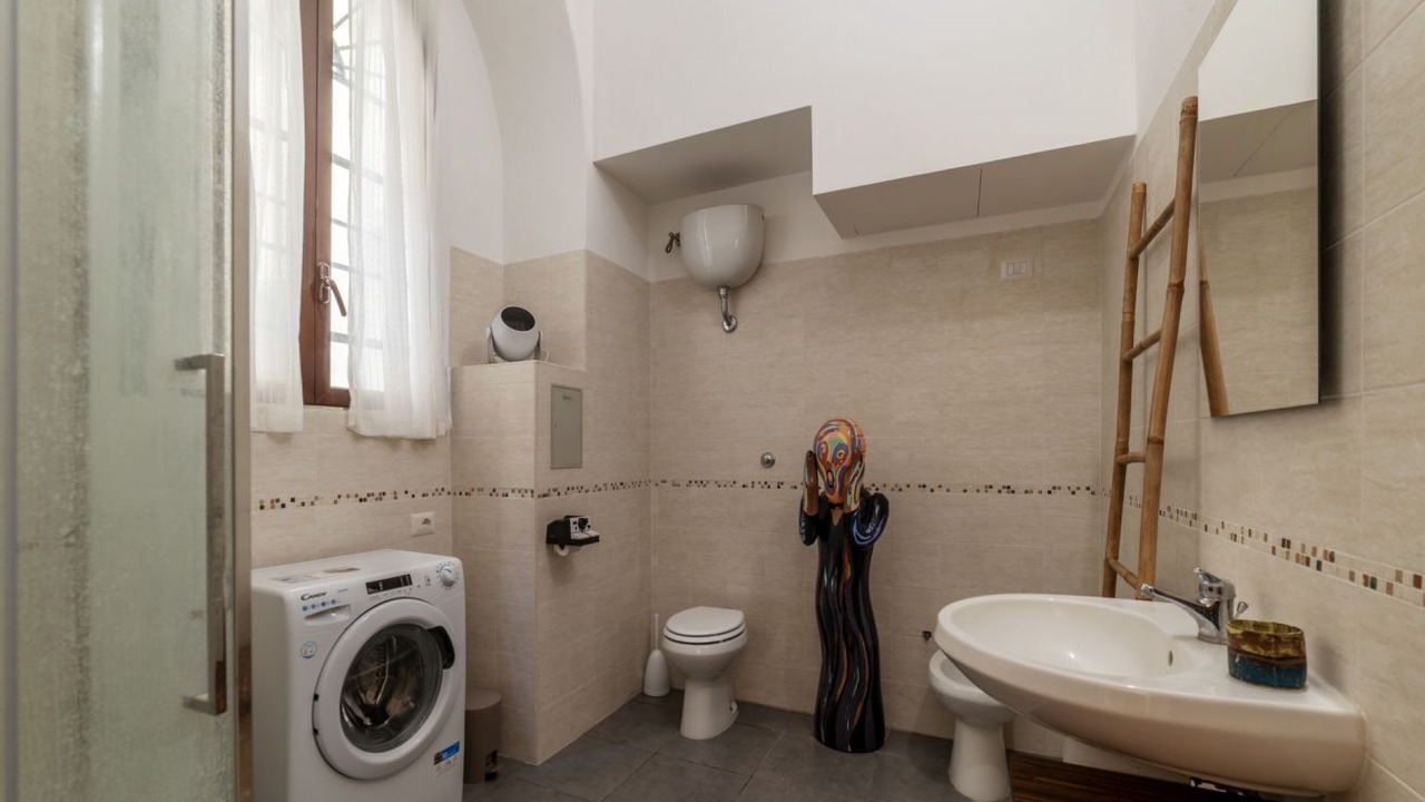 Photo of Bathroom in San Lorenzo
