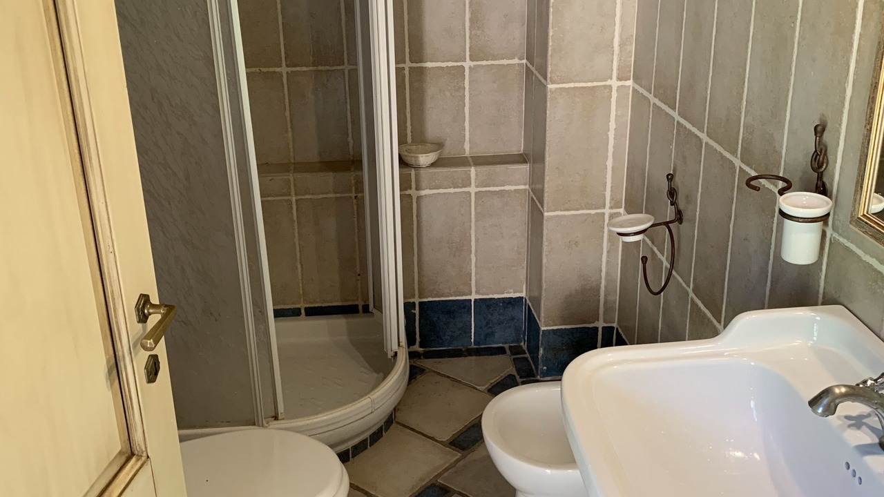 Photo of Bathroom in Campiglia Marittima