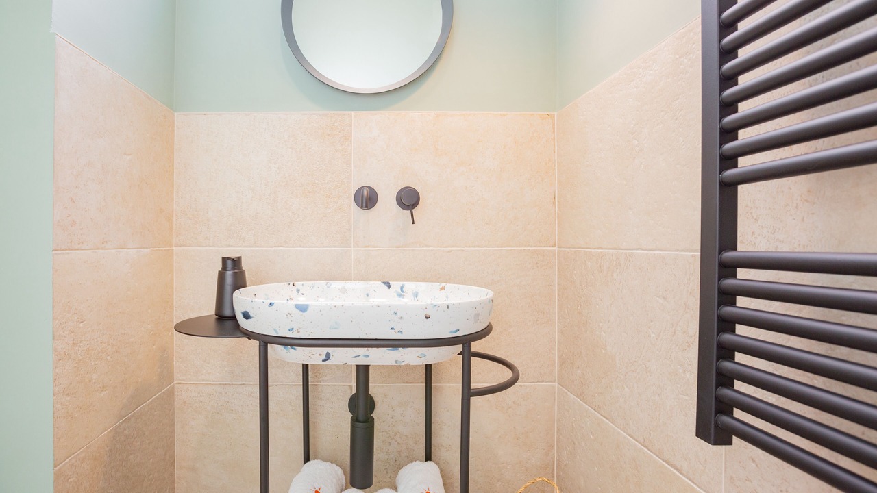 Photo of Bathroom in Brindisi Histotic Center