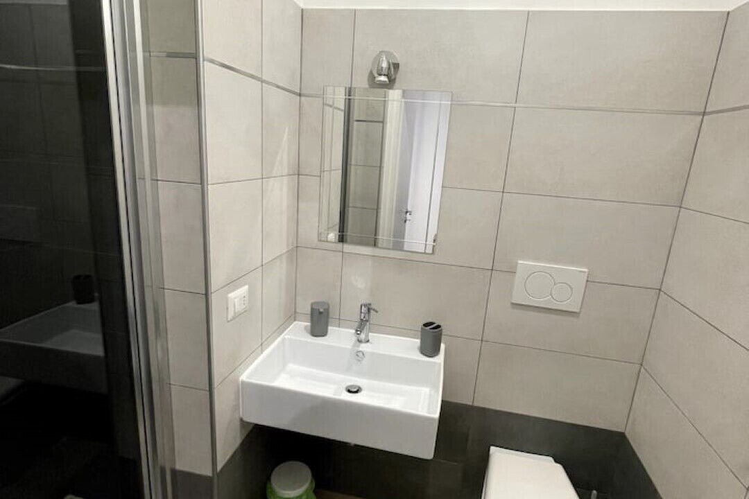 Photo of Bathroom in Esquilino