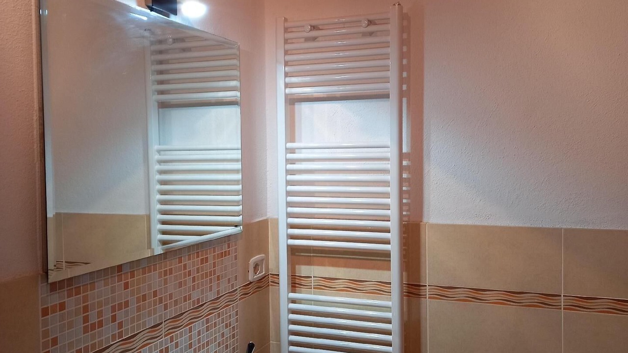 Photo of Bathroom in Elmo
