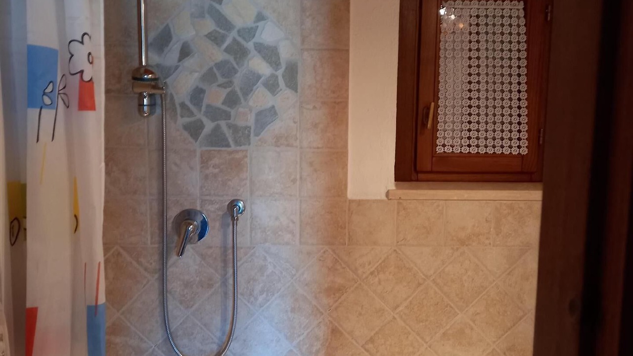 Photo of Bathroom in Elmo