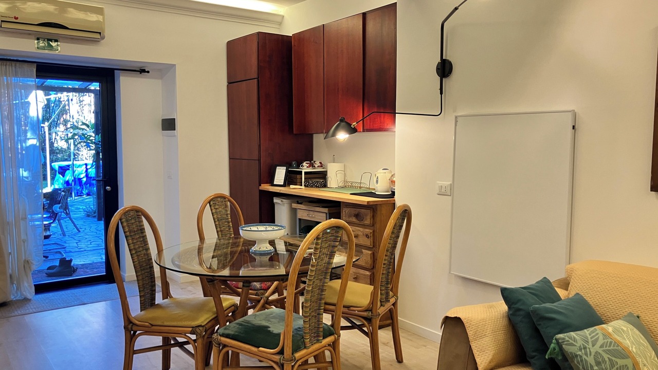 Photo of Livingroom in Quartiere XX Ardeatino