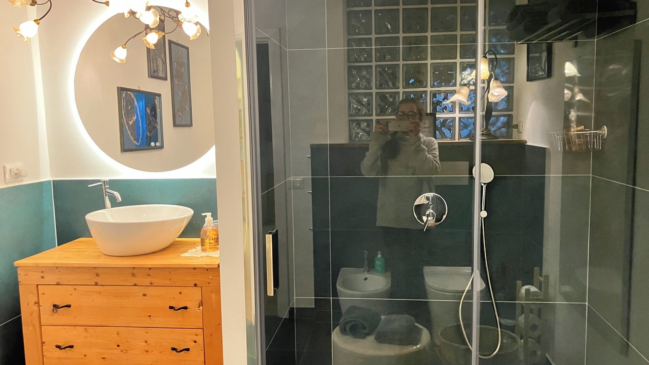 Photo of Bathroom in Quartiere XX Ardeatino
