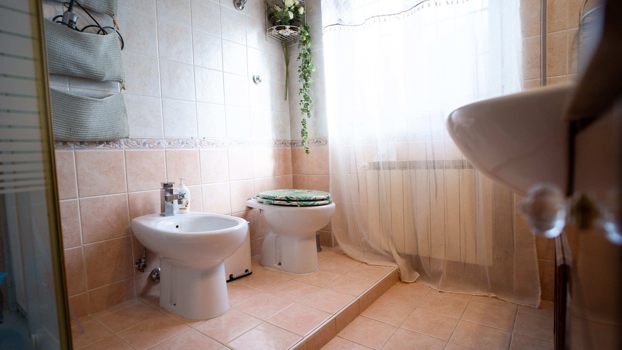 Photo of Bathroom in Quartiere XXXIV Lido di Ostia Levante