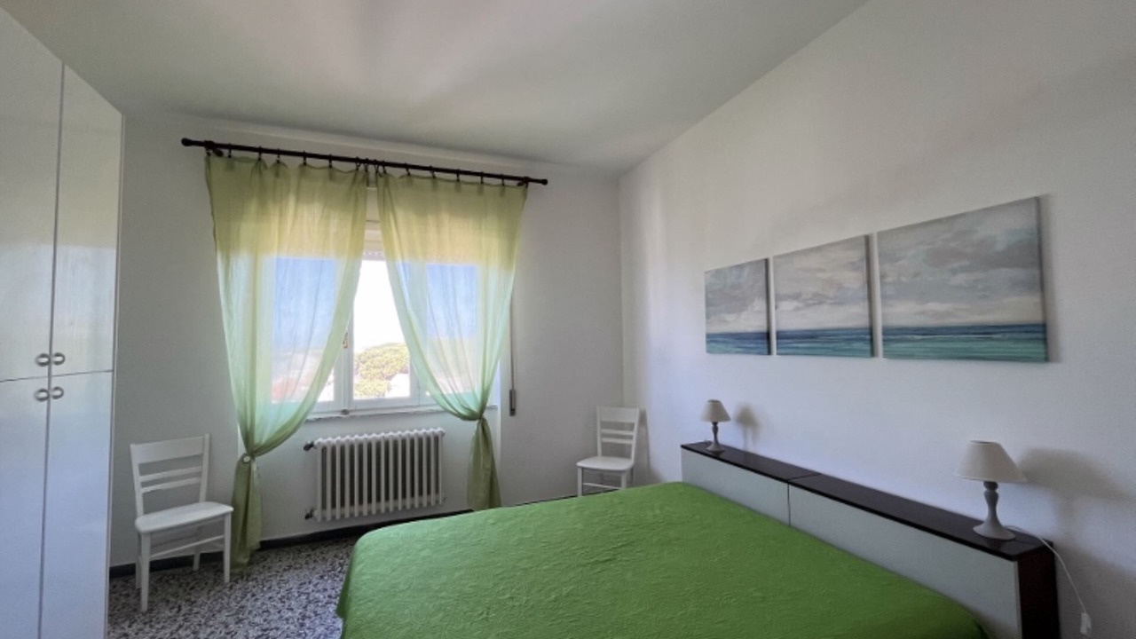 Photo of Bedroom in Follonica