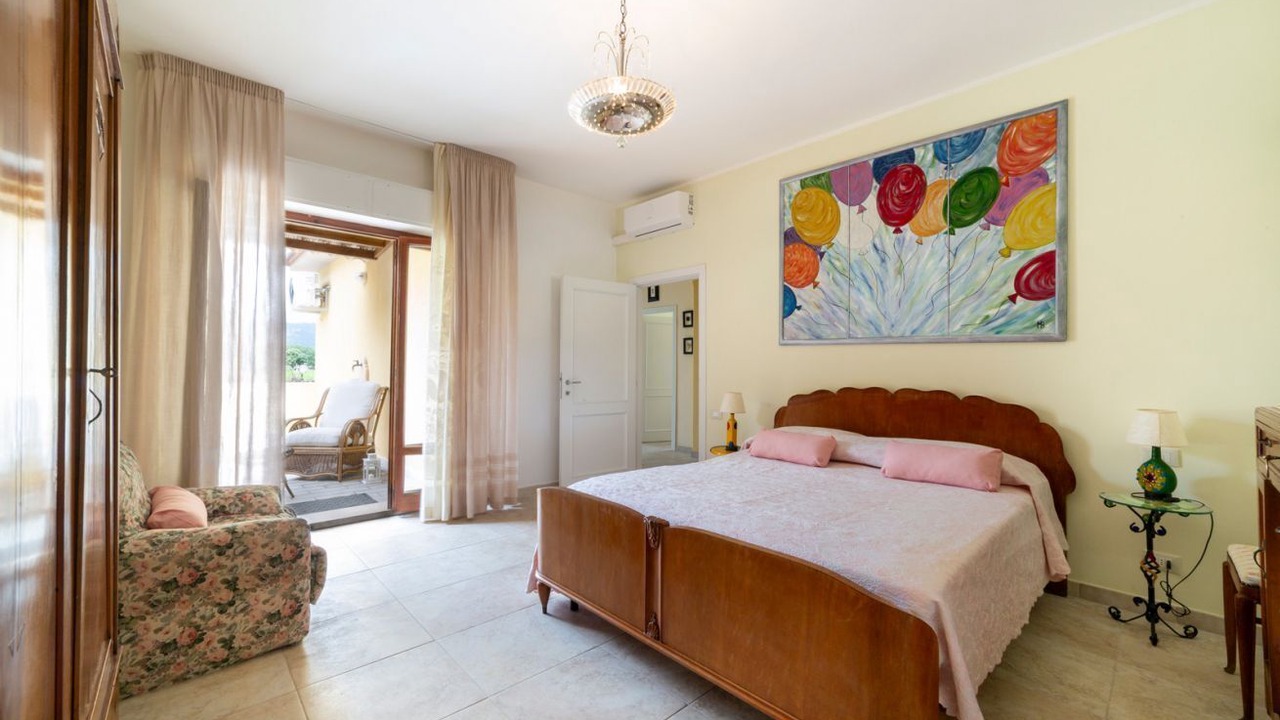 Photo of Bedroom in Suvereto