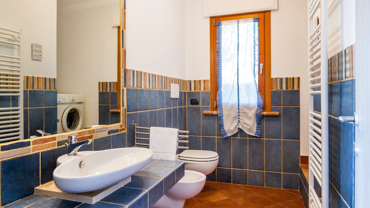 Photo of Bathroom in Follonica