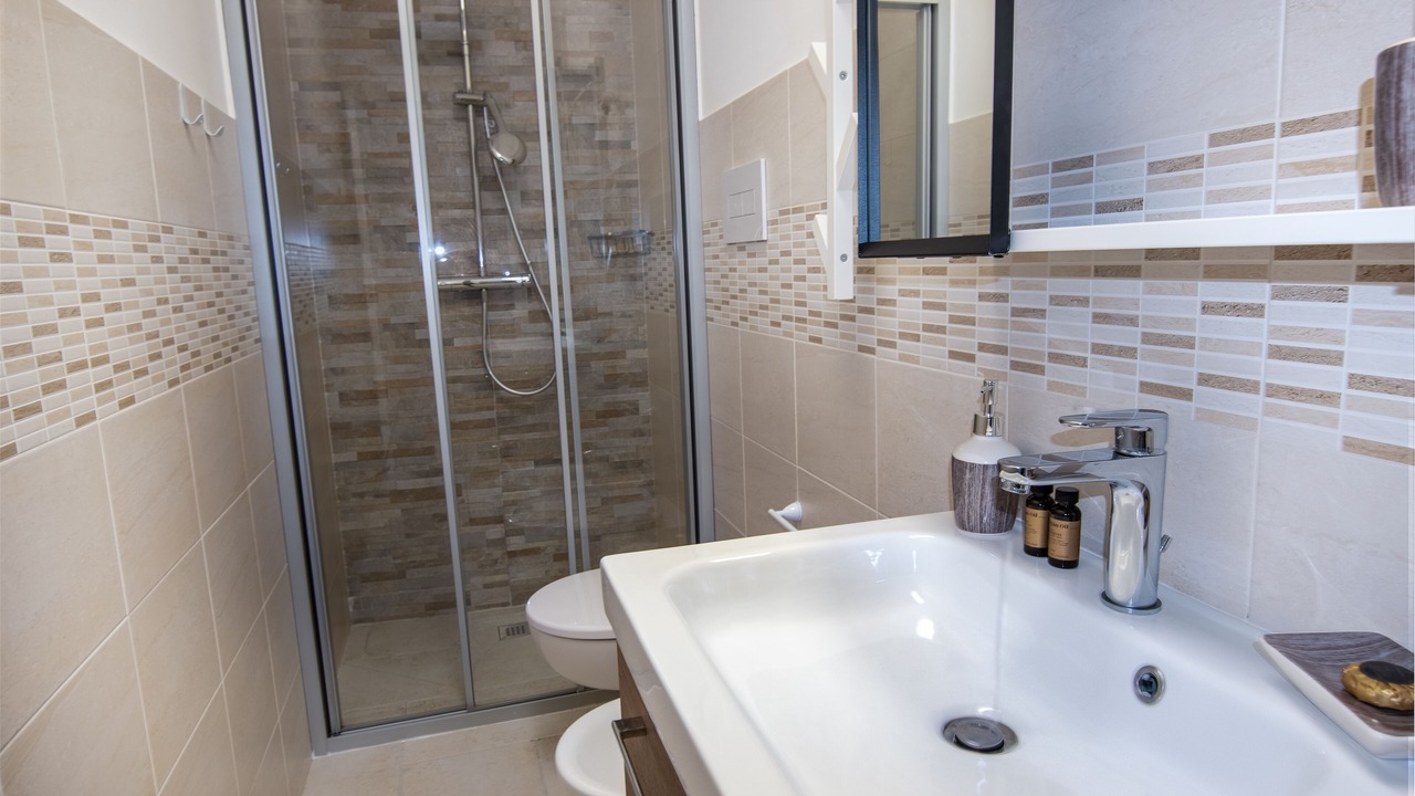 Photo of Bathroom in Brindisi Histotic Center