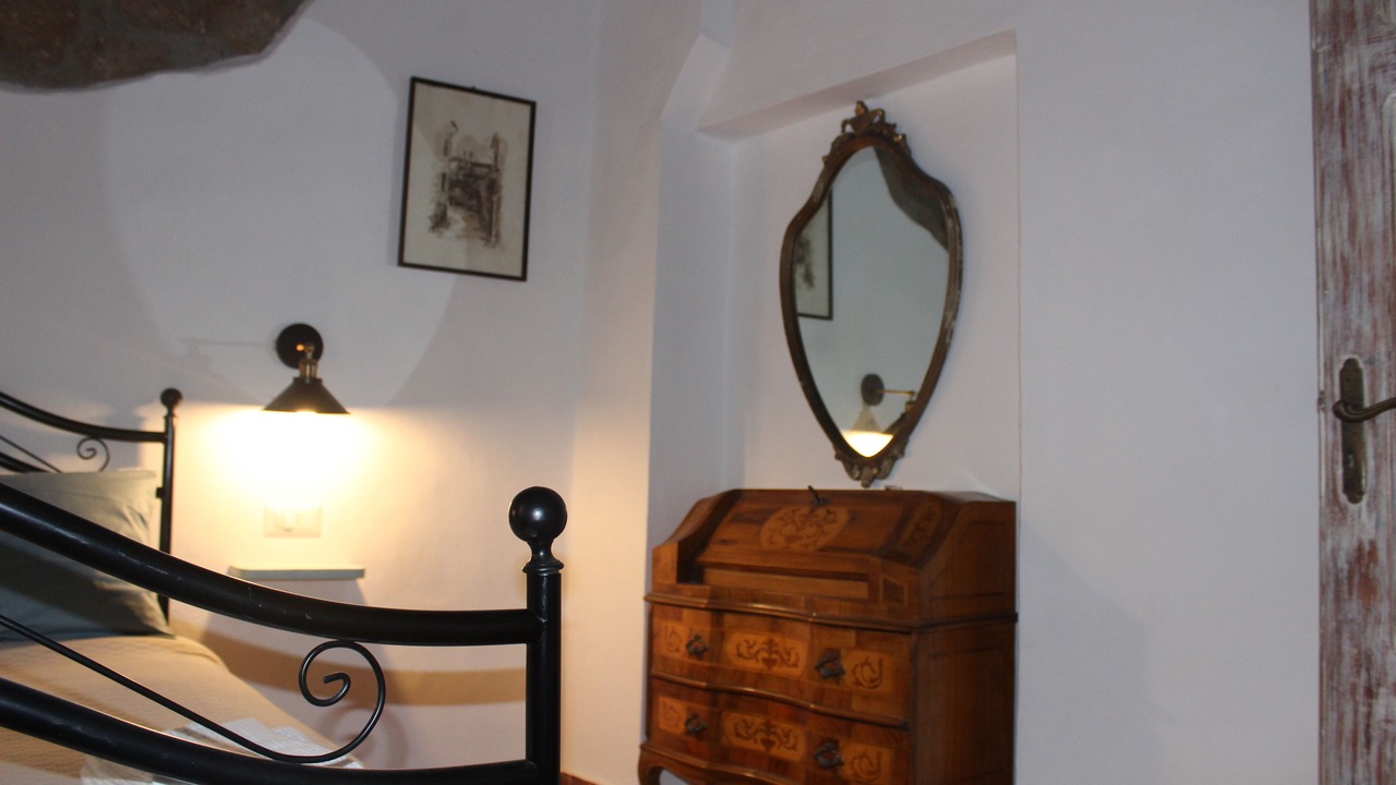 Photo of Bedroom in Pitigliano