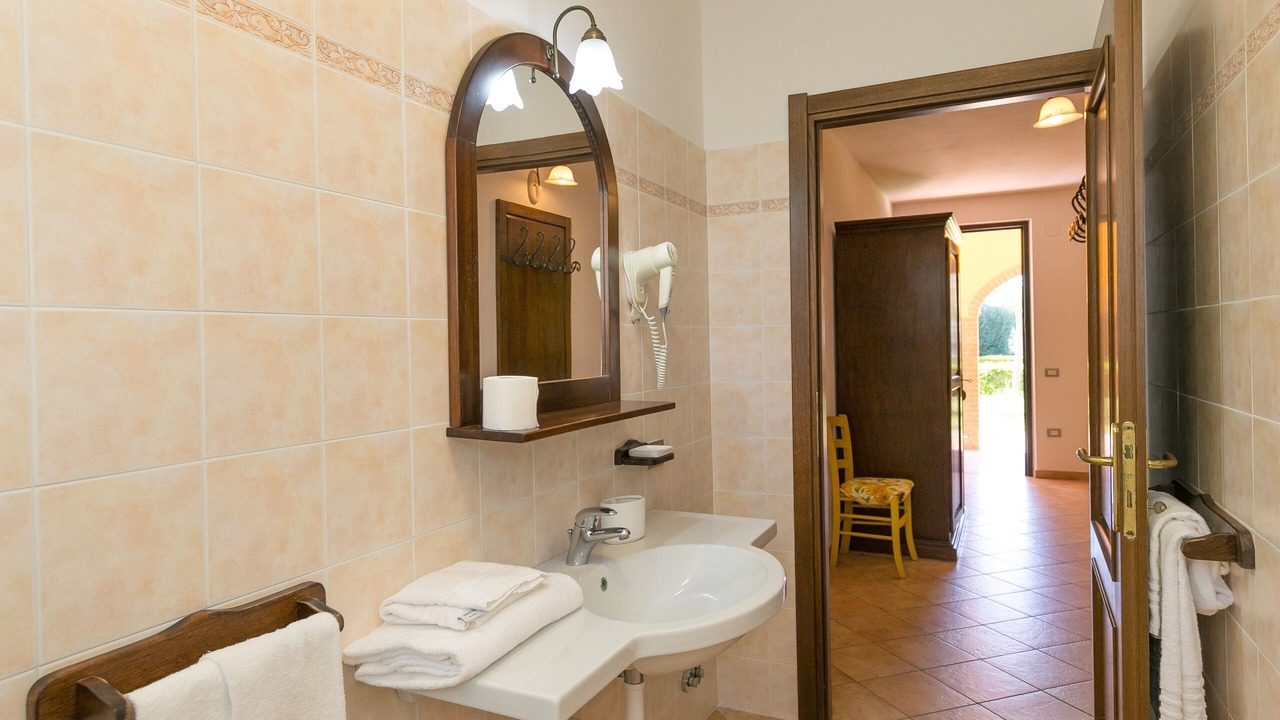 Photo of Bathroom in Campiglia Marittima