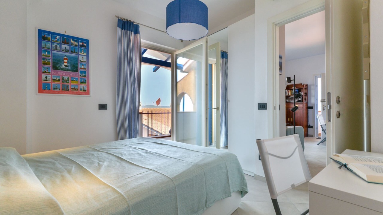 Photo of Bedroom in Capoliveri