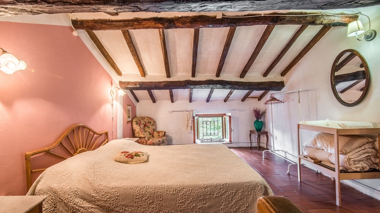Photo of Bedroom in Montieri