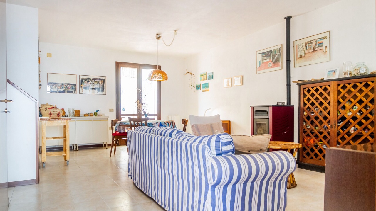 Photo of Livingroom in Arenella