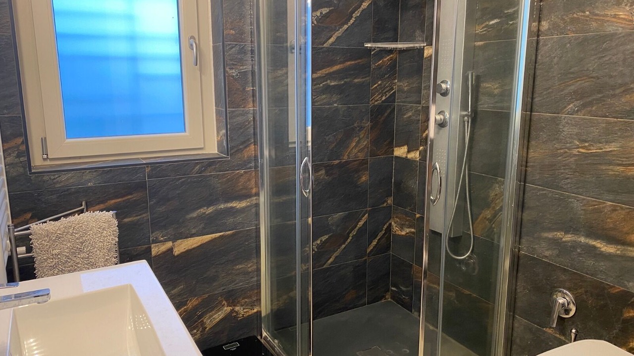 Photo of Bathroom in Anzio