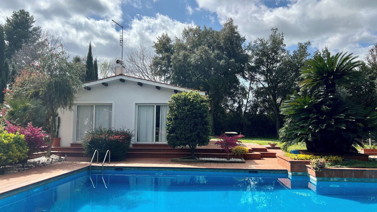 Photo of Outdoor in Aurelio