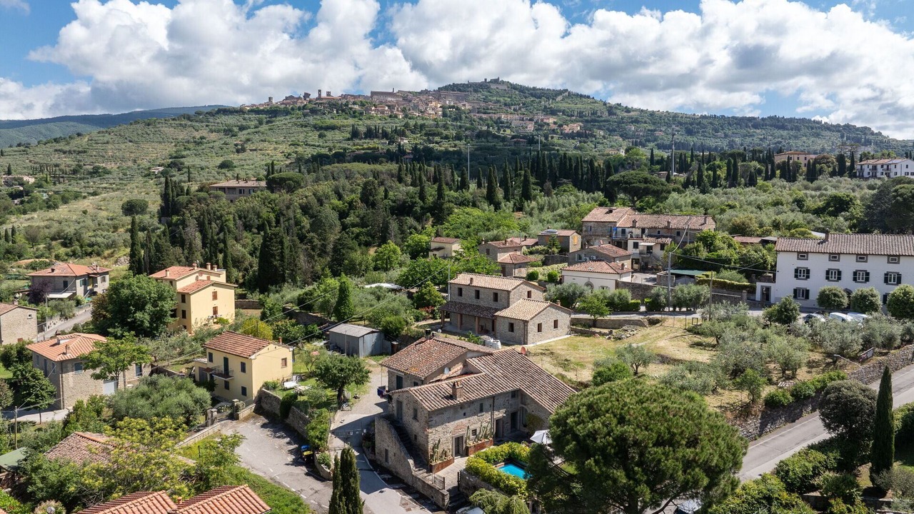 Photo of Outdoor in Camucia