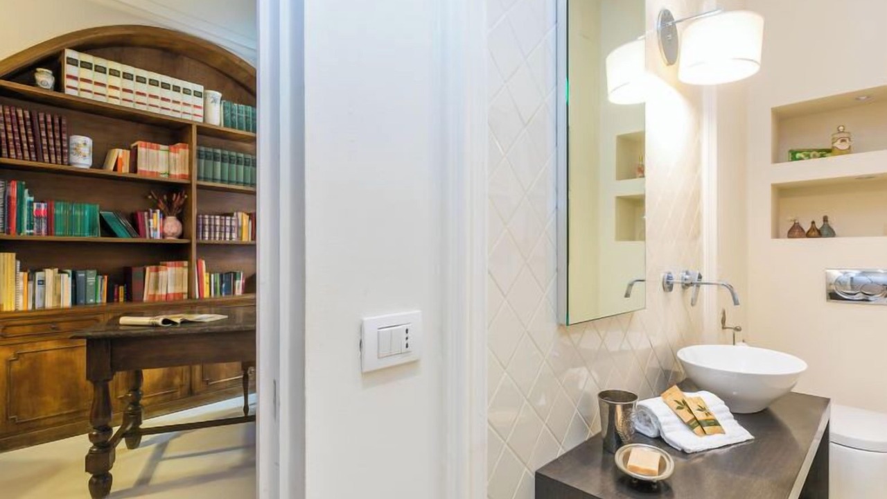 Photo of Bathroom in Lari