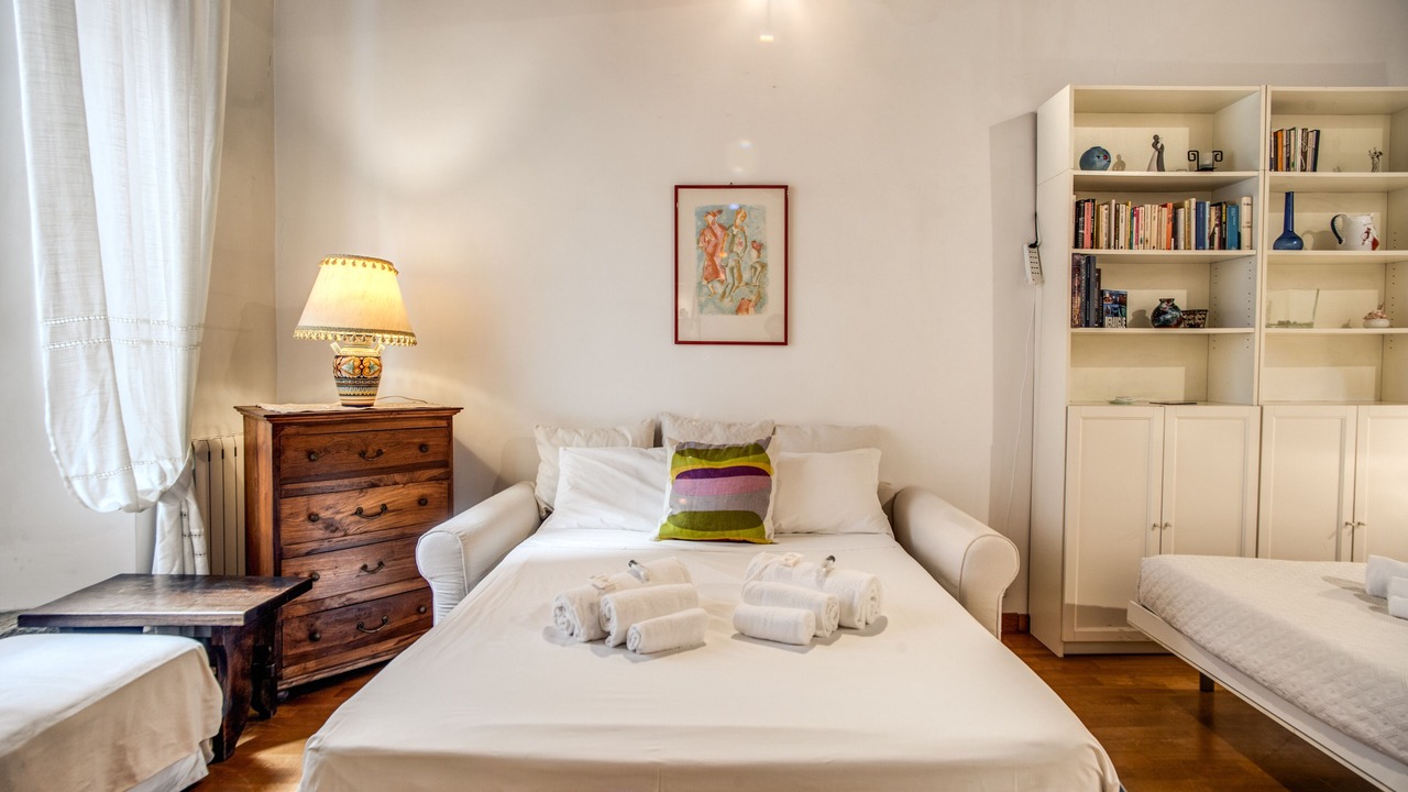 Photo of Bedroom in Rione VI Parione