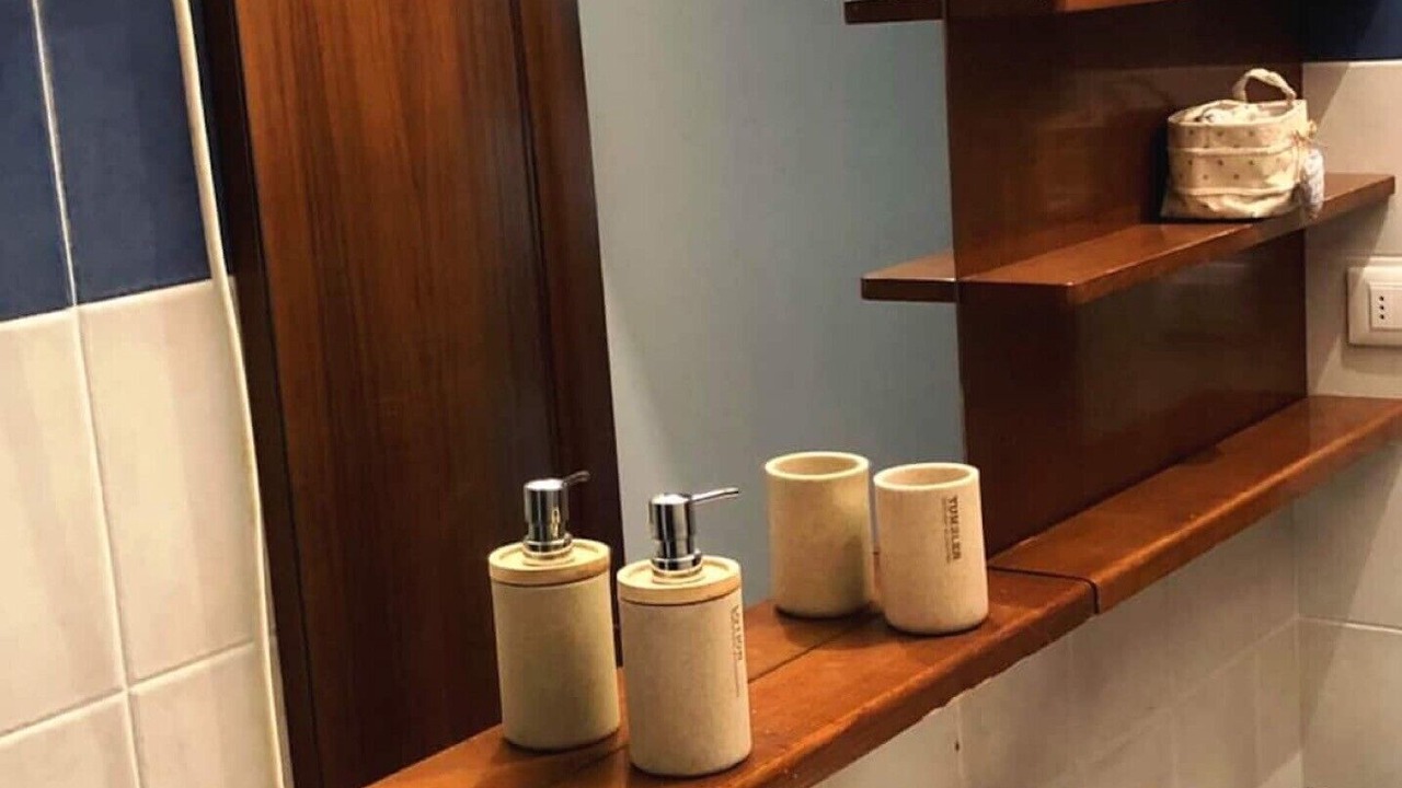 Photo of Bathroom in Faro