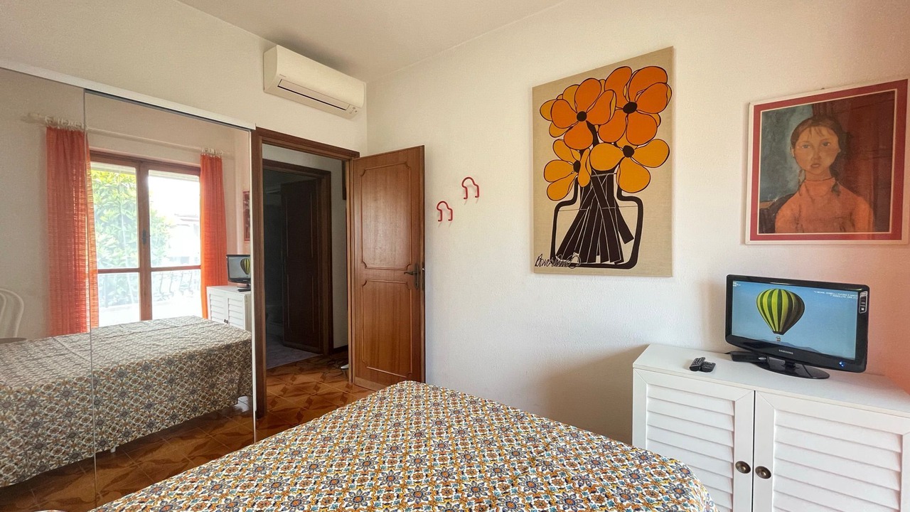 Photo of Bedroom in Lavinio Lido di Enea
