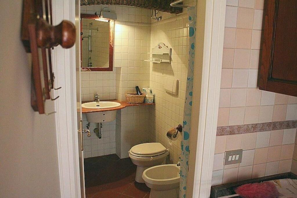 Photo of Bathroom in Rione VII Regola