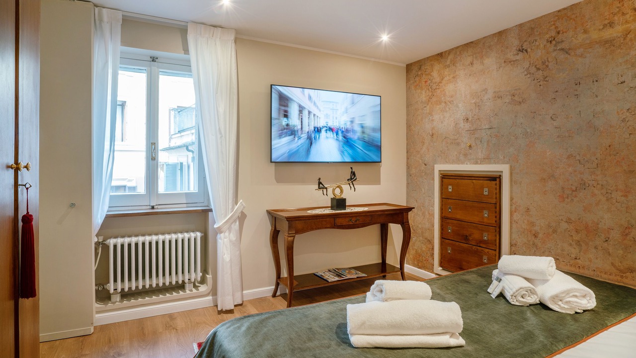 Photo of Bedroom in Rome City Centre