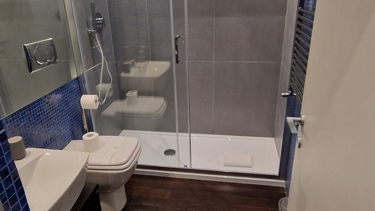 Photo of Bathroom in Rione VI Parione