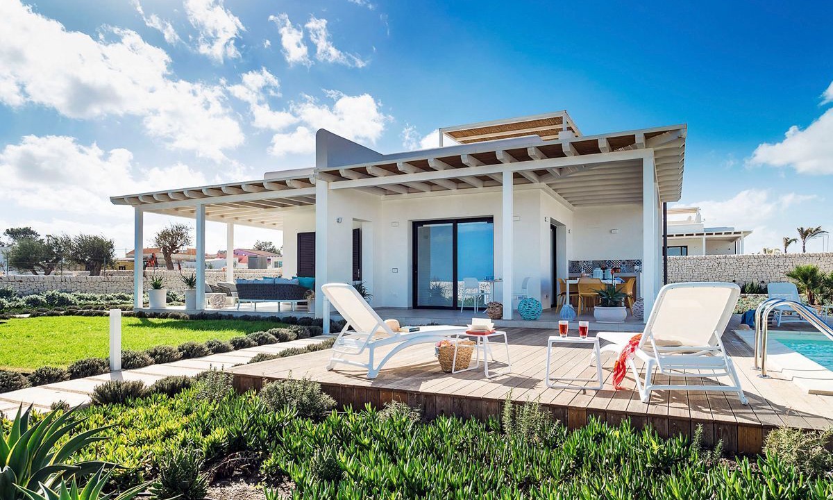 Photo of Patio Balcony in Reitani