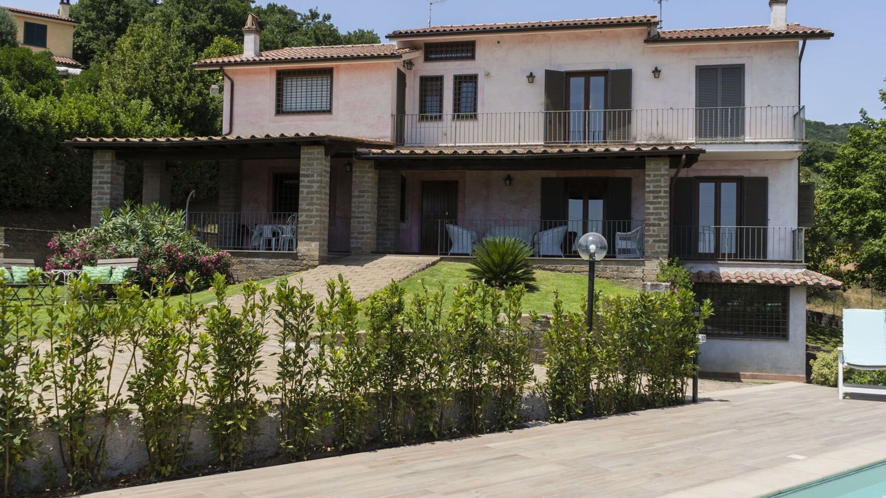 Photo of Others in Lake Bracciano