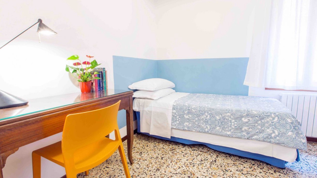 Photo of Bedroom in Dorsoduro