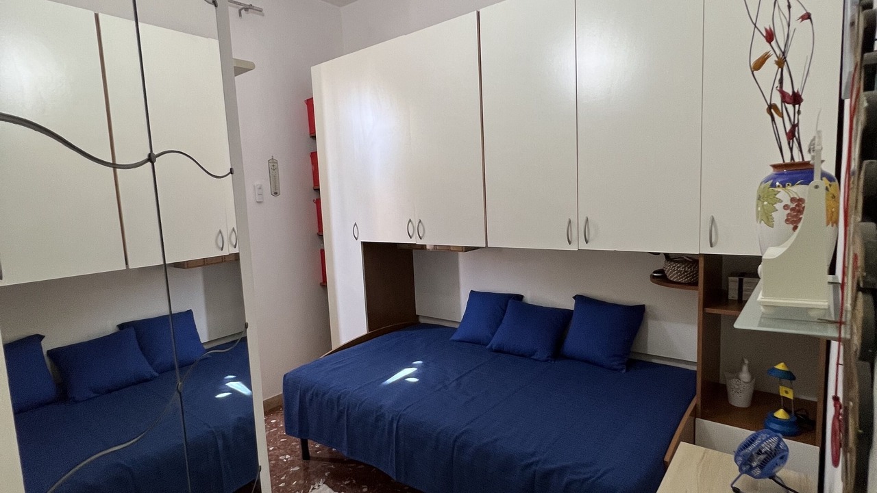 Photo of Bedroom in Latina Lido