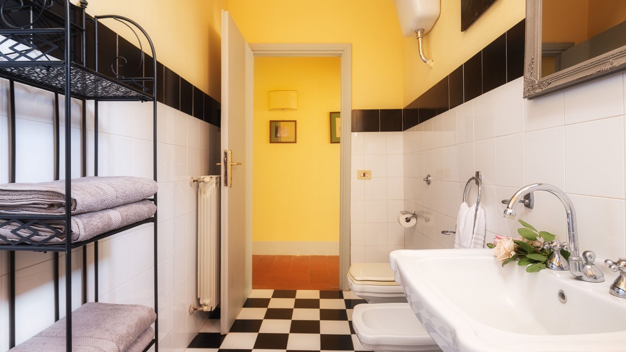 Photo of Bathroom in Gallese