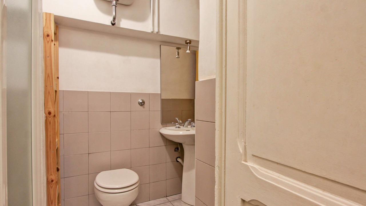 Photo of Bathroom in Esquilino