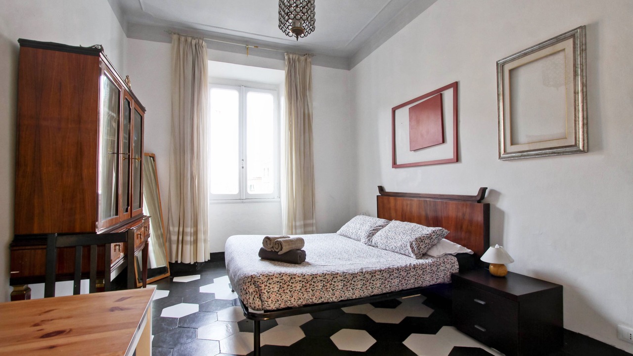 Photo of Bedroom in Esquilino