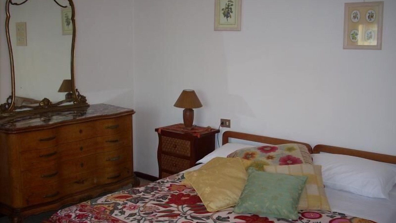 Photo of Bedroom in Montorsaio