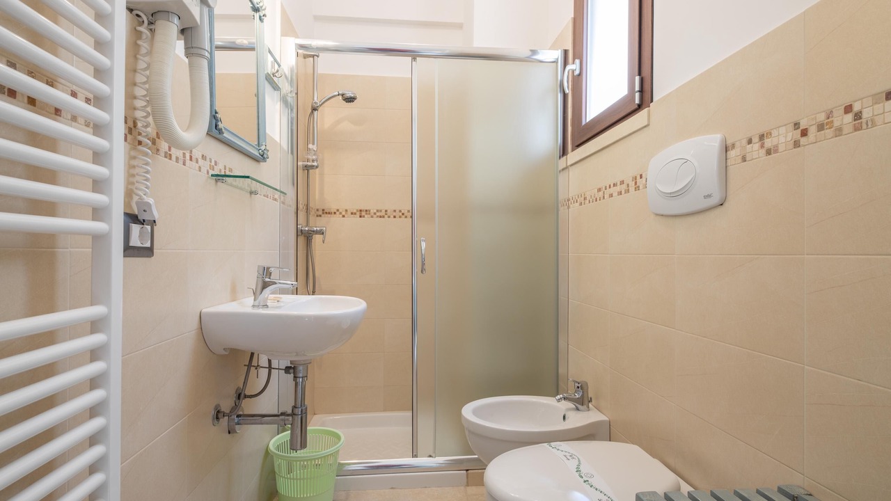 Photo of Bathroom in Cutrofiano