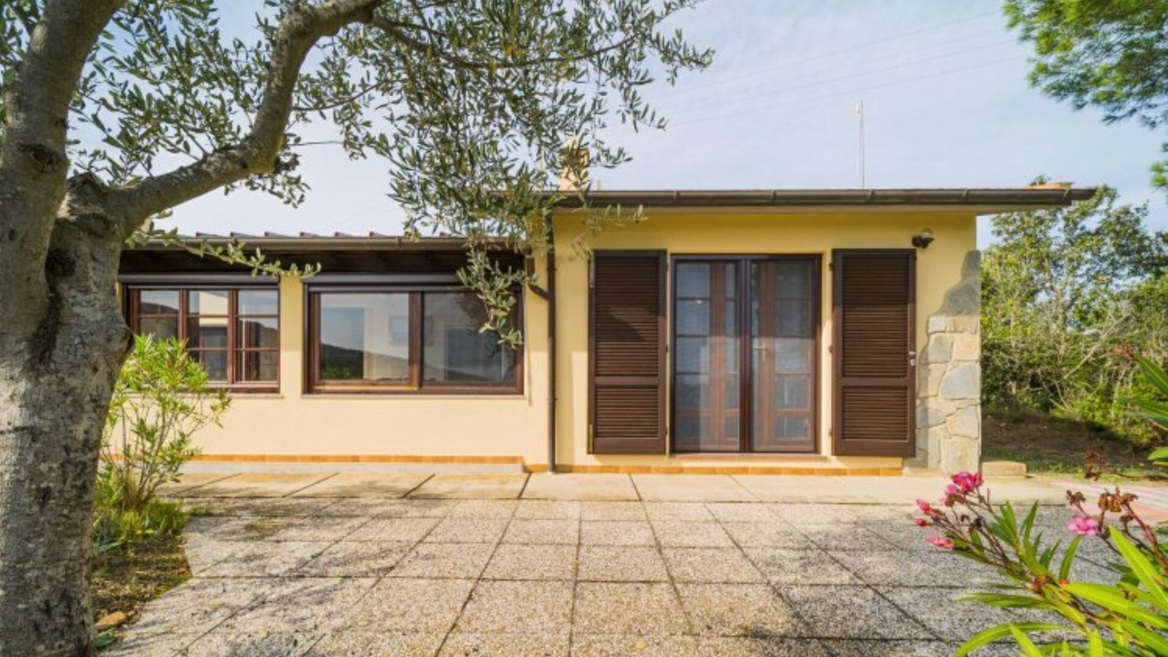 Photo of Outdoor in Naregno
