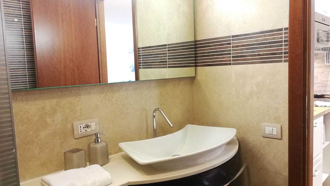 Photo of Bathroom in Quartiere XI Portuense