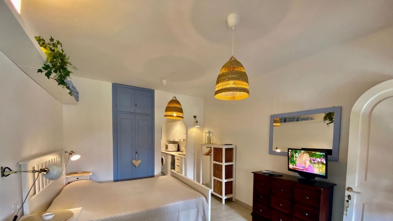 Photo of Bedroom in Mola