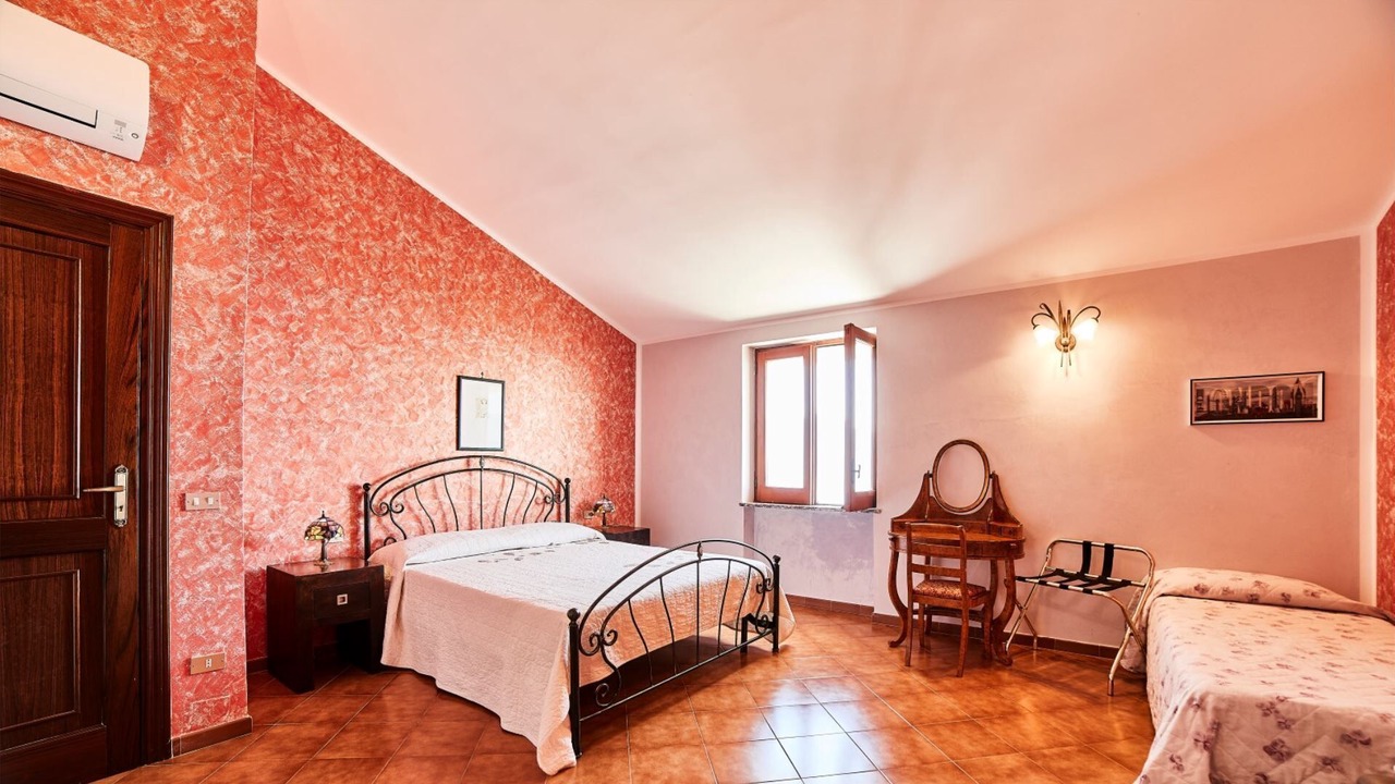 Photo of Bedroom in Scala