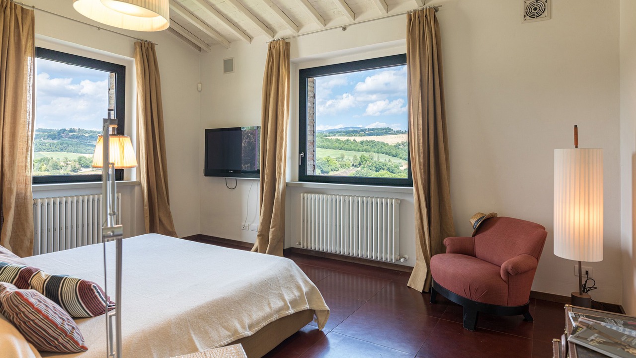 Photo of Bedroom in Todi