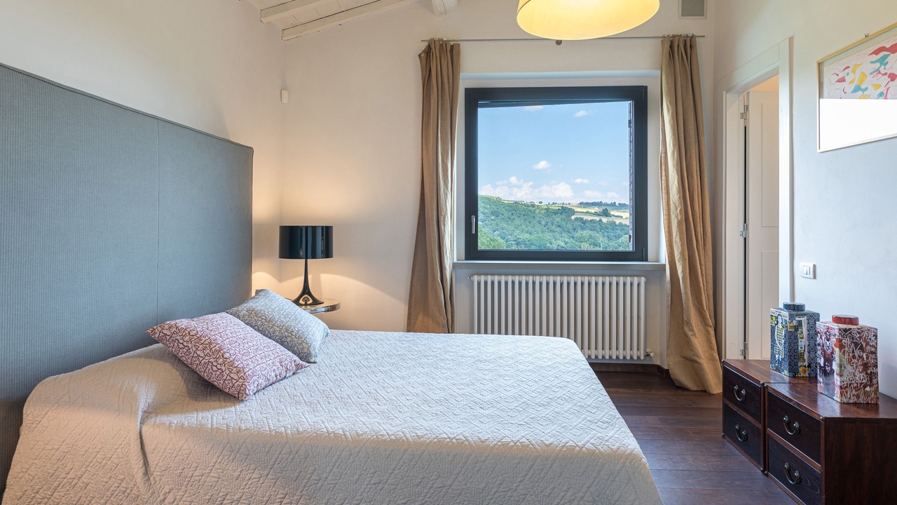 Photo of Bedroom in Todi