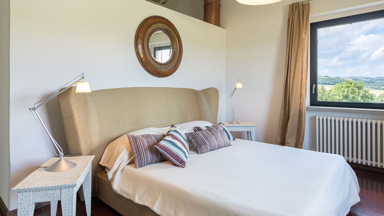 Photo of Bedroom in Todi