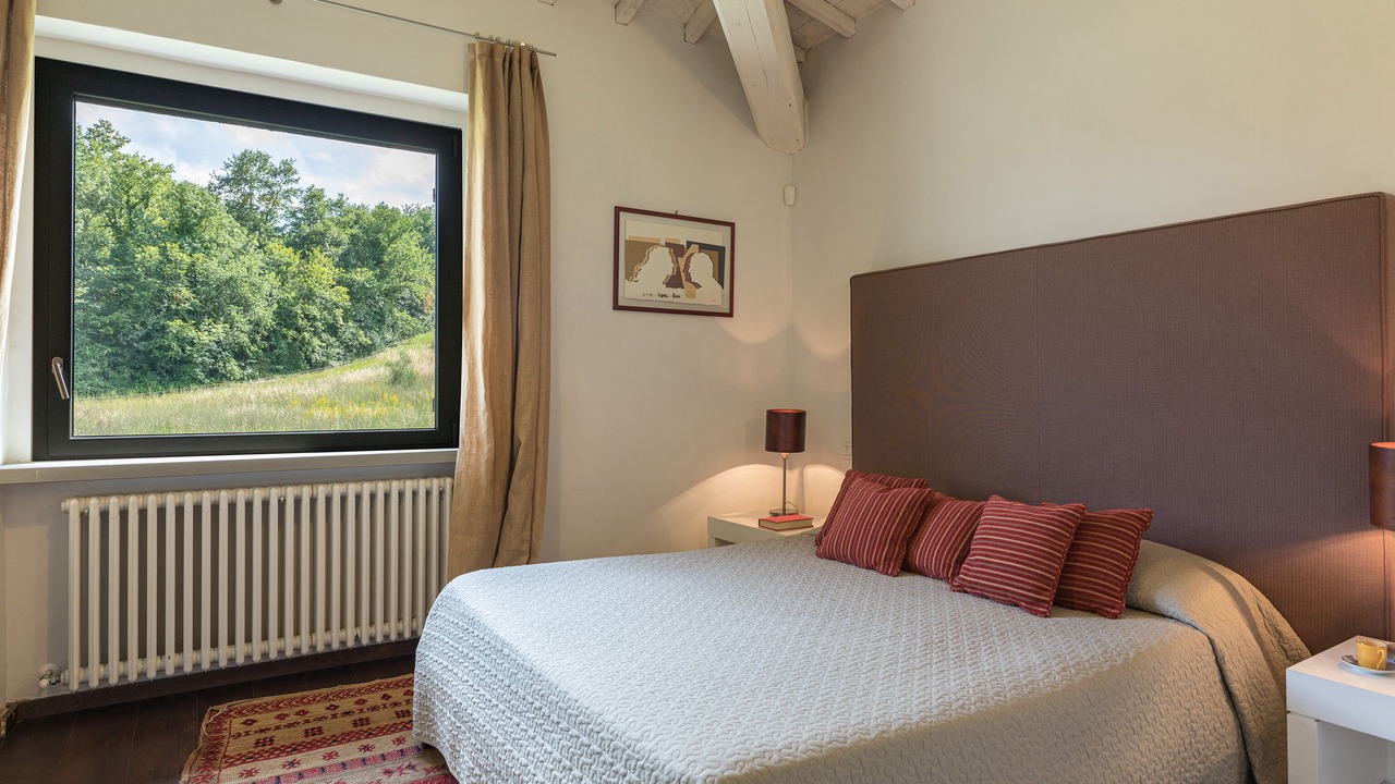 Photo of Bedroom in Todi