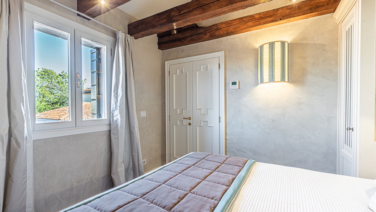Photo of Bedroom in Dorsoduro