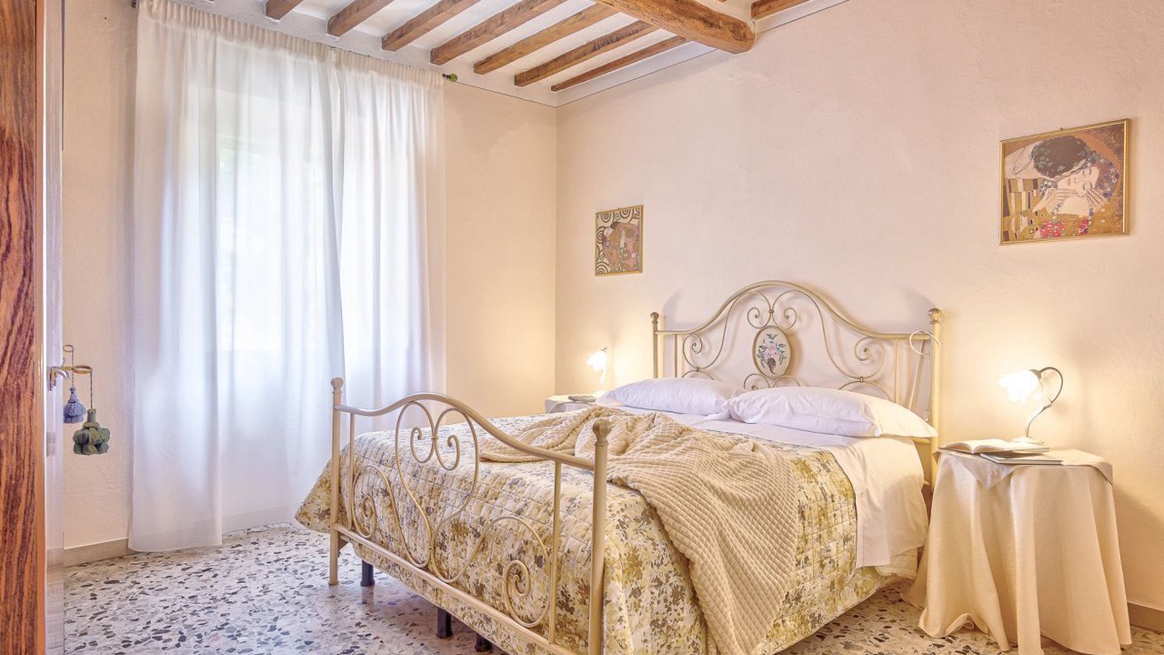 Photo of Bedroom in Cortona Old Town
