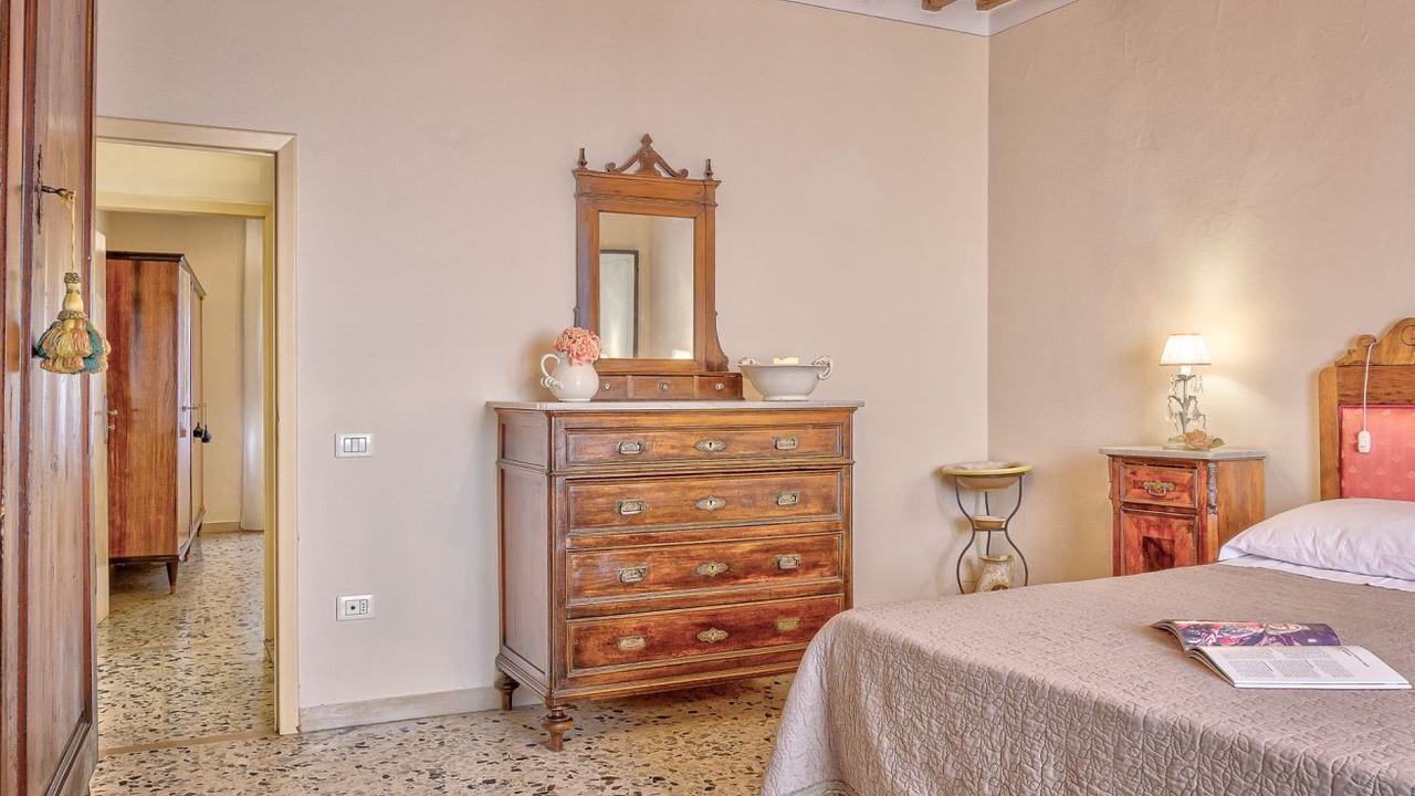 Photo of Bedroom in Cortona Old Town