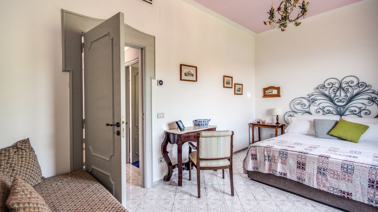 Photo of Bedroom in Sorrento
