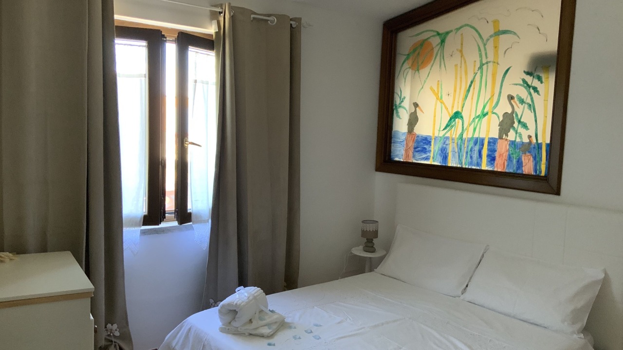 Photo of Bedroom in Laureana Cilento